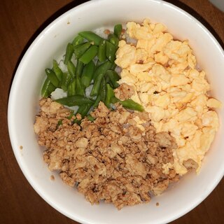 簡単にすませたい！子供も大好き♪基本の三色丼